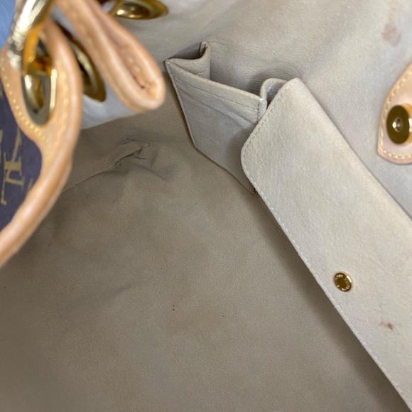 Louis Vuitton Galleria PM - Picture 14 of 14